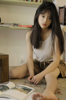 洛奇英雄传女妖爆衣