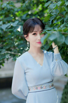 骑蛇难下(双)金银花露原文
