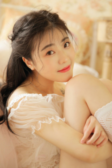 小泽玛利亚人体艺术